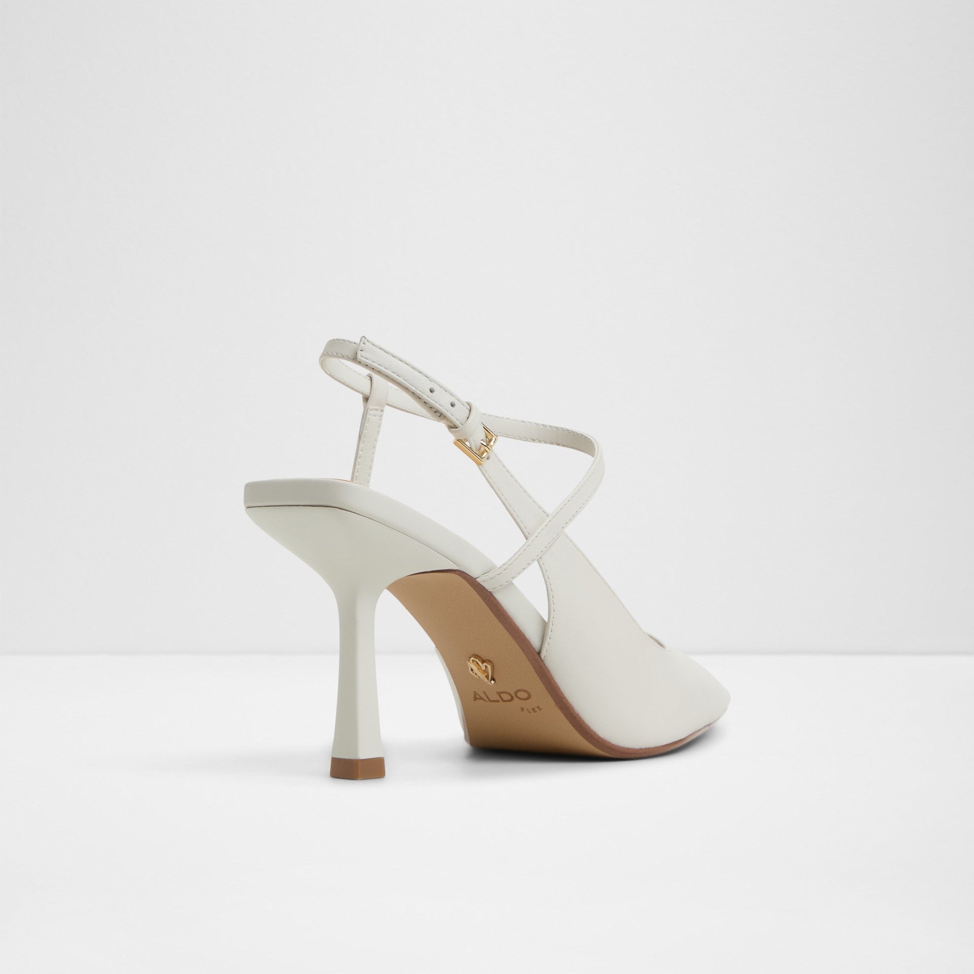 Sapatos Aldo em pele branco, salto fino - BRUNETTE